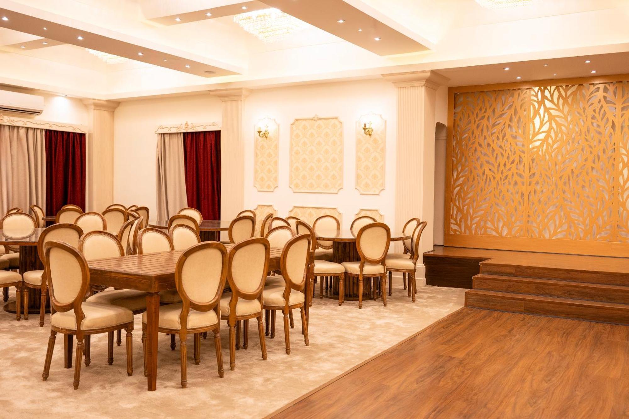 Mar Charbel Hotel Cairo Exterior photo