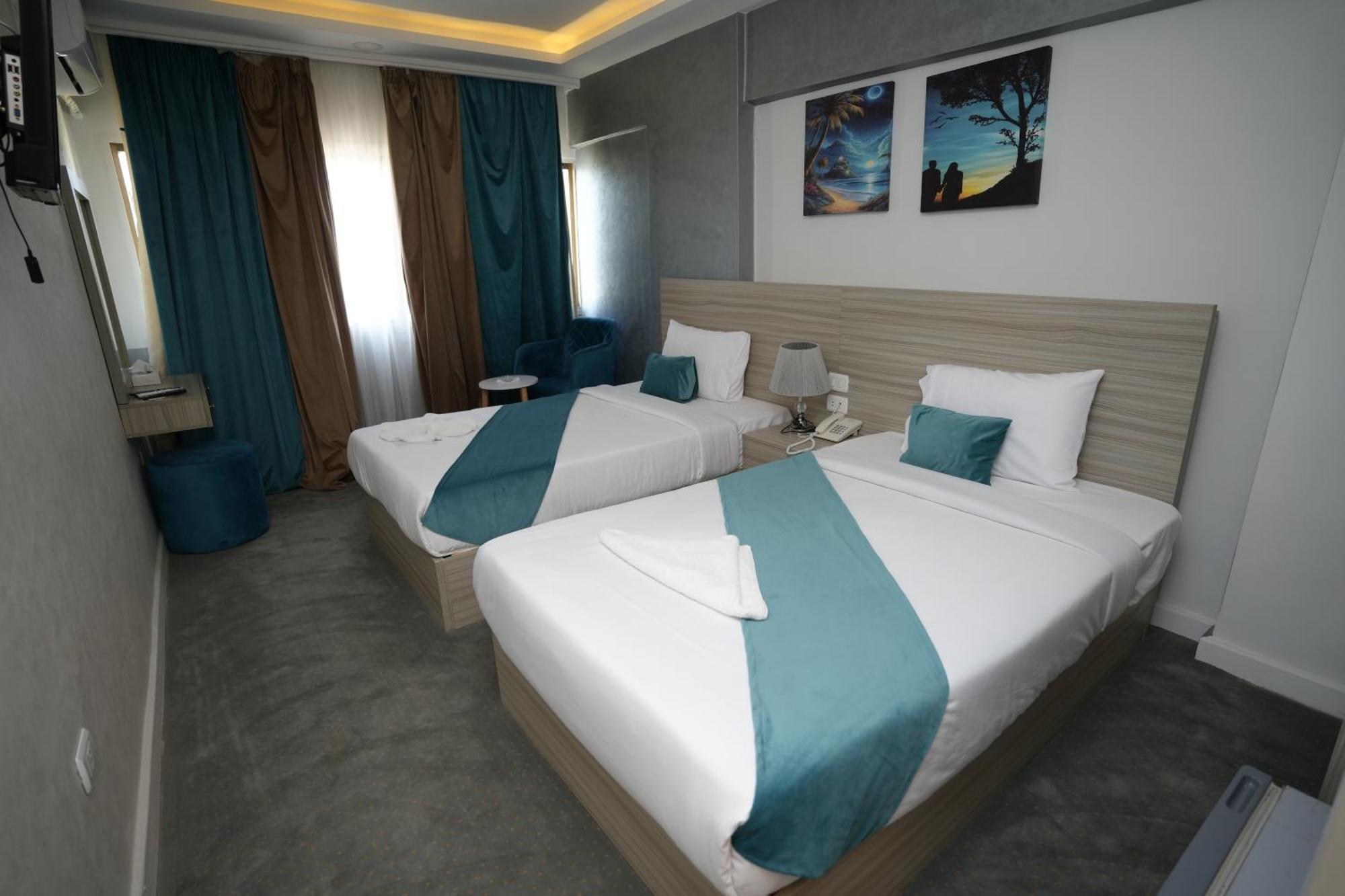 Mar Charbel Hotel Cairo Exterior photo